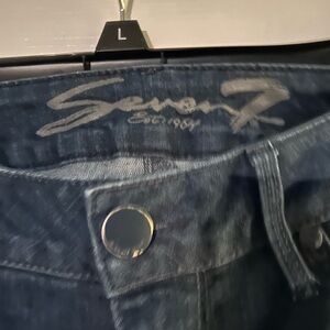 Brand: Seven (7) Size: 6 Color: Navy Blue